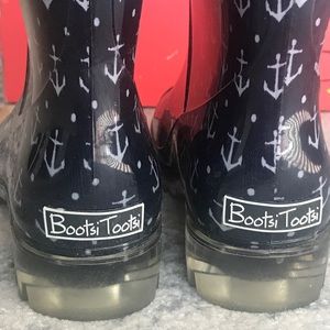 Bootsie tootsie anchors rain boot